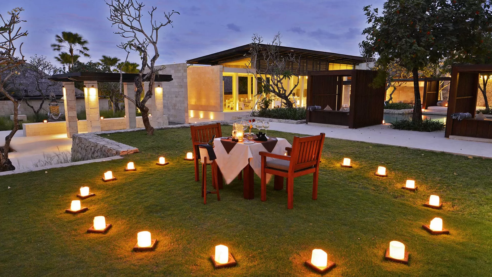 romantic dinner at the bale nusa dua